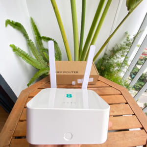 Bộ phát wifi từ sim 4G Alcatel 4GEE D412C57 tốc độ 300Mb Cat7 2 băng tần – Kết nối 64 thiết bị 1 Bo phat WiFi 4G Toc Do 300Mbps